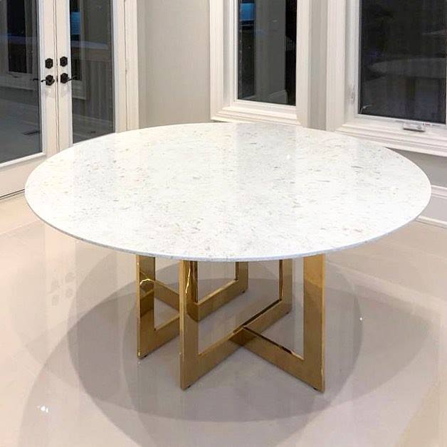 linear-dining-table