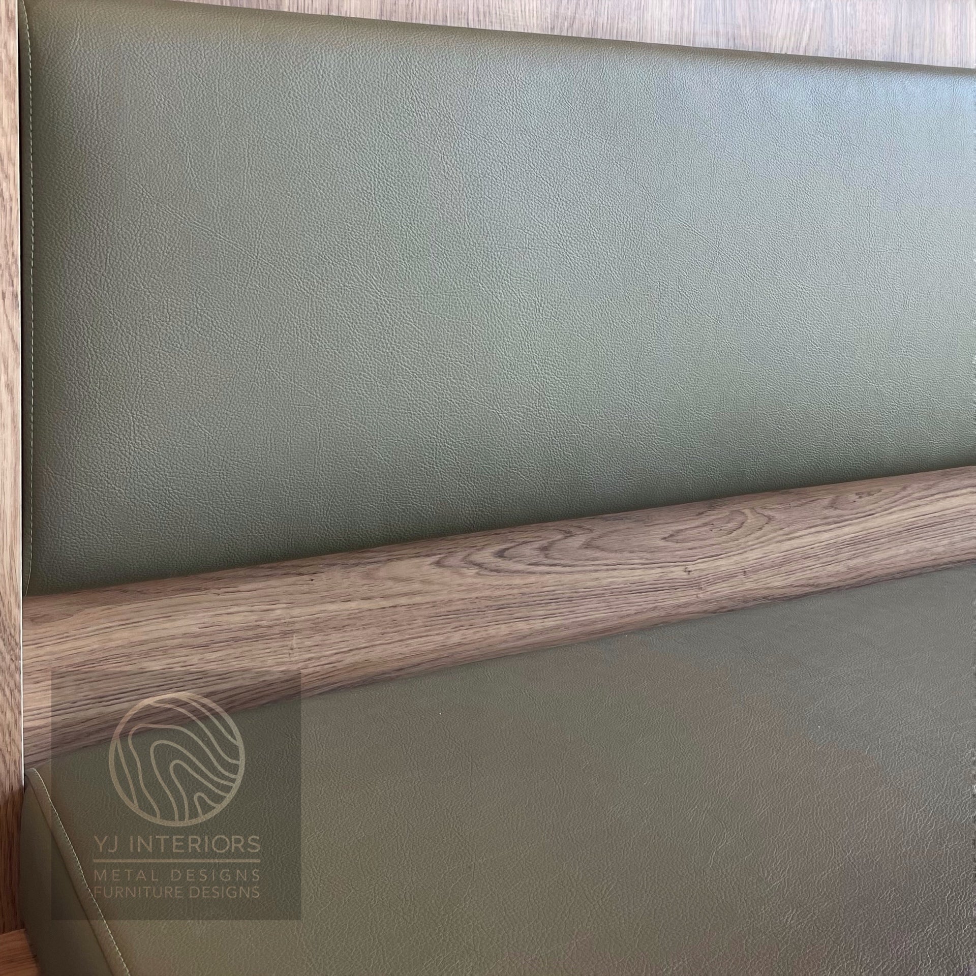 Custom/Bespoke Booths or Banquettes