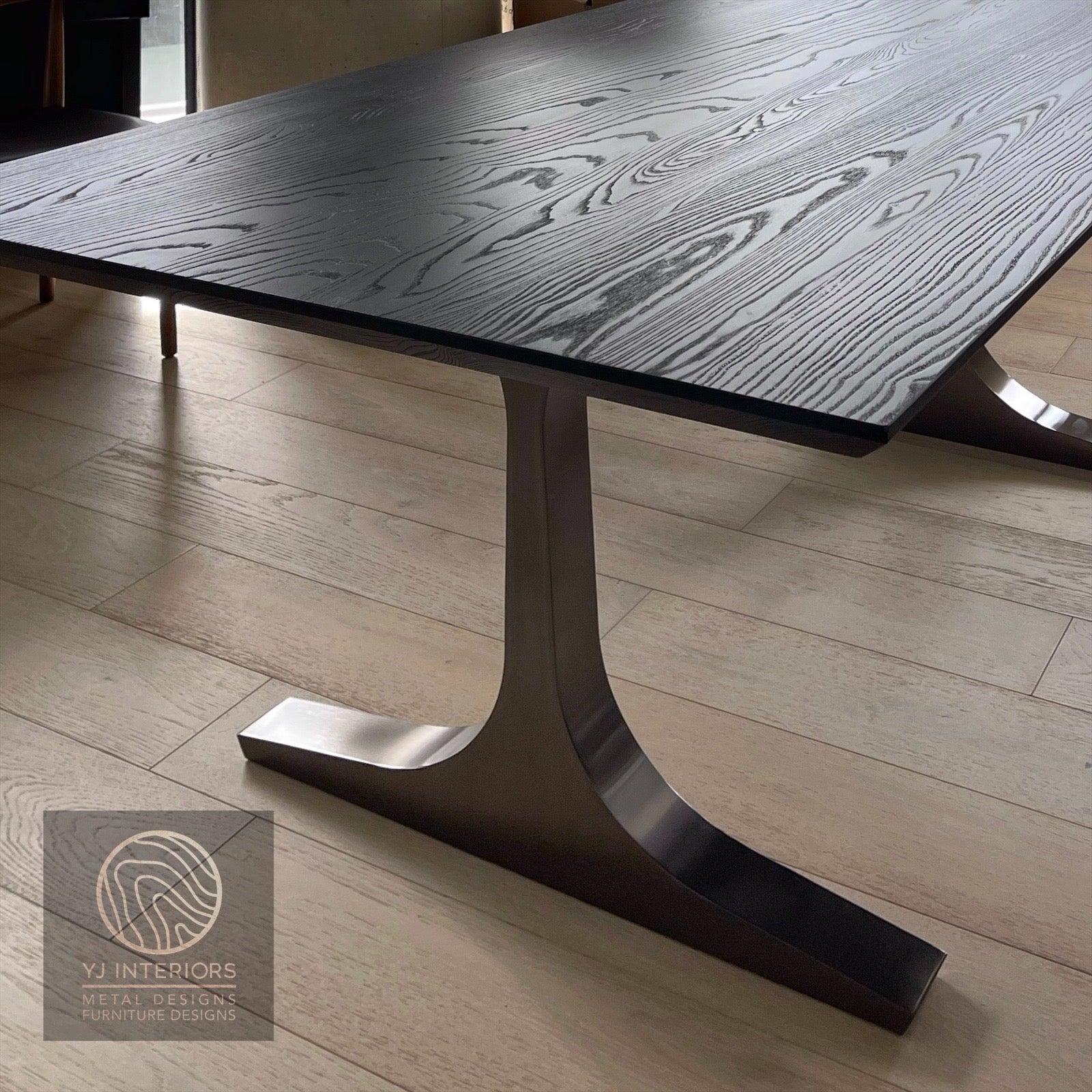 The Thea Wineglass Blackened Stainless Finish