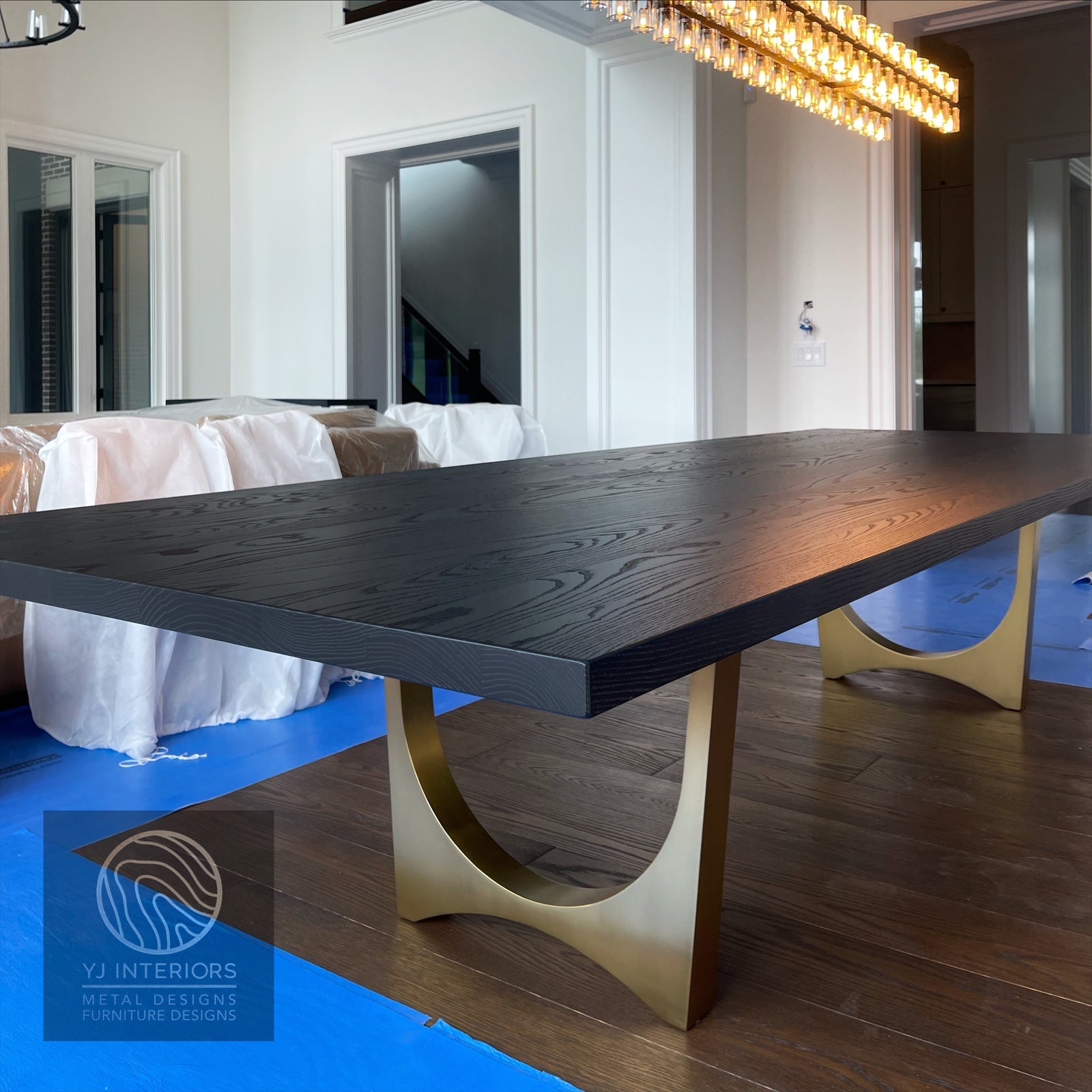 carbon-black-ash-brass-tunnel-table