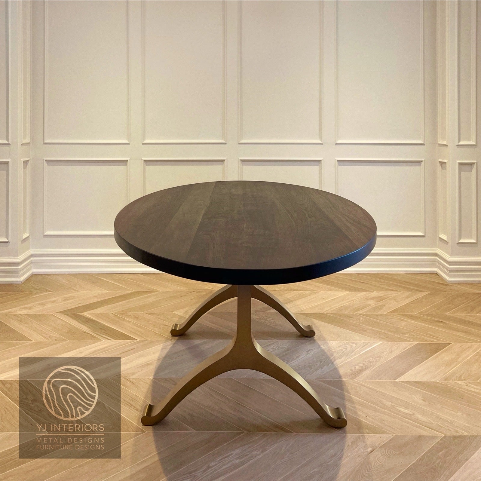 oval bronze wishbone dining table