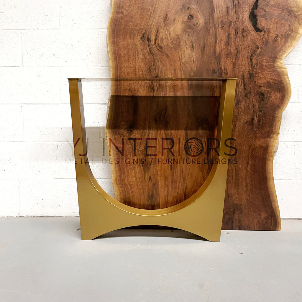 tunnel-brass-table-legs