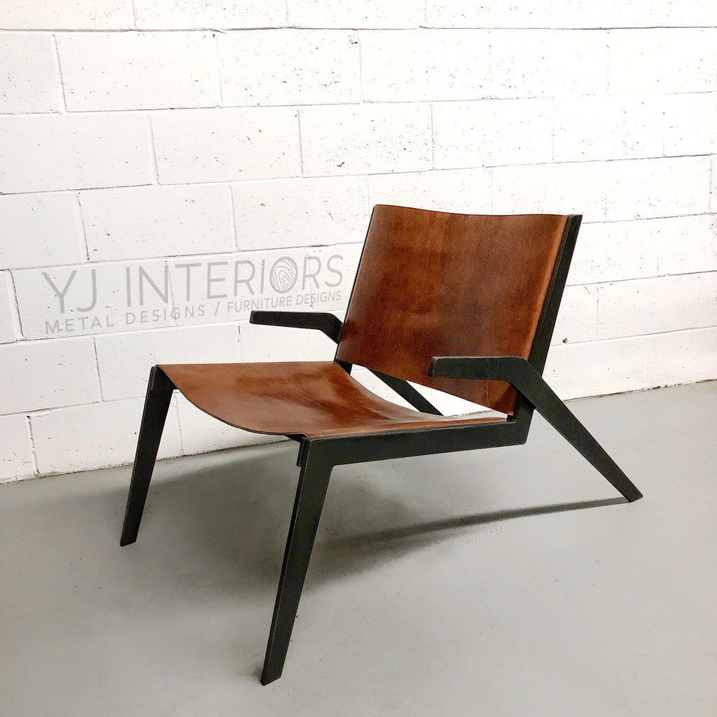 930 Lounge Chair