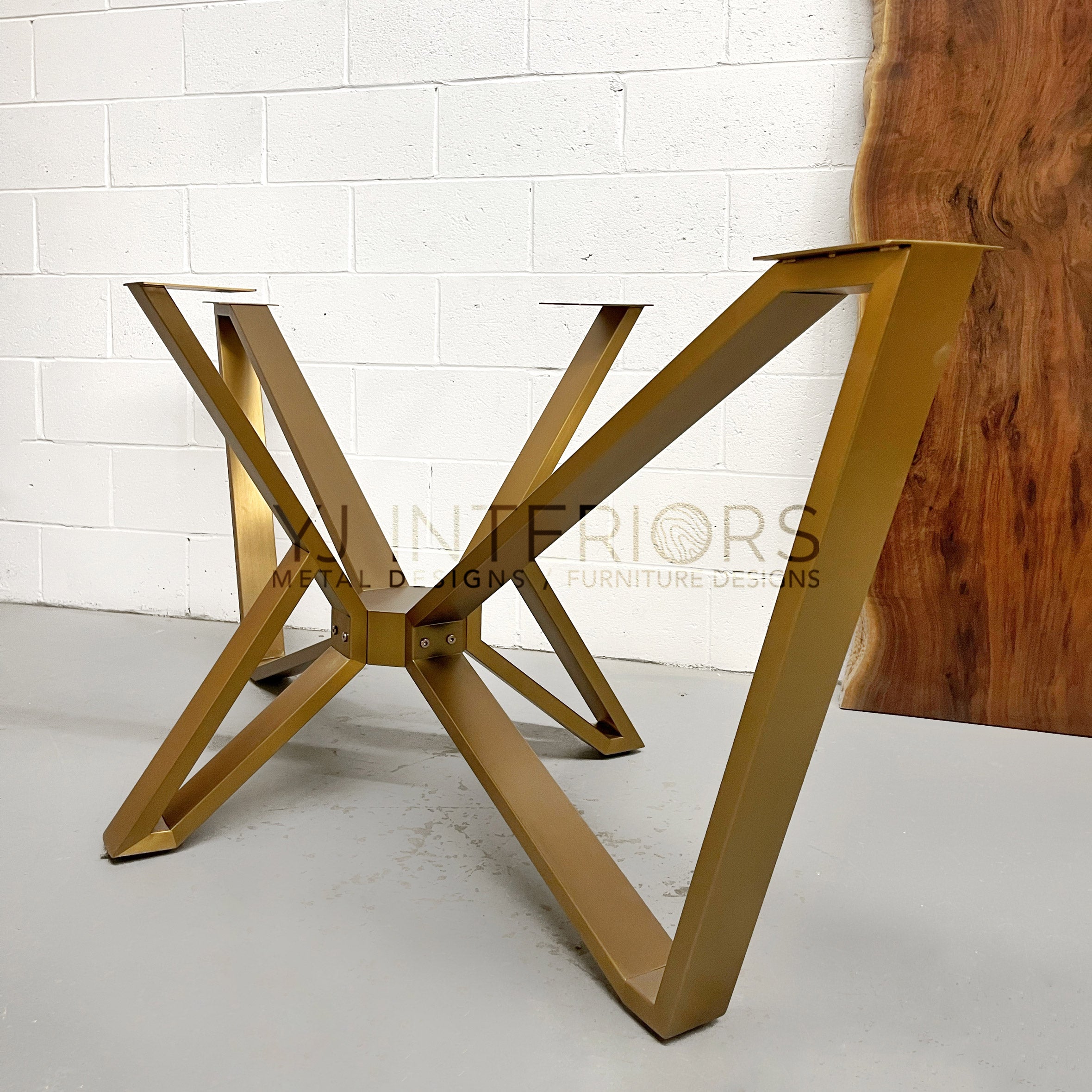 The Drac Satin Brushed Brass Base