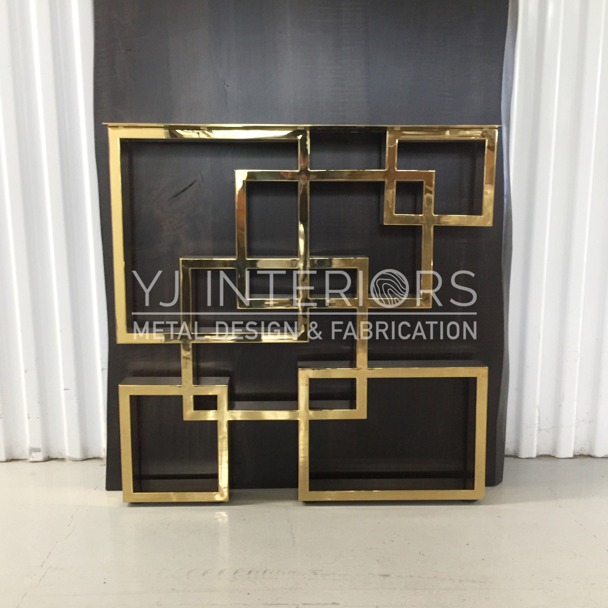 geo-gold-metal-table-legs