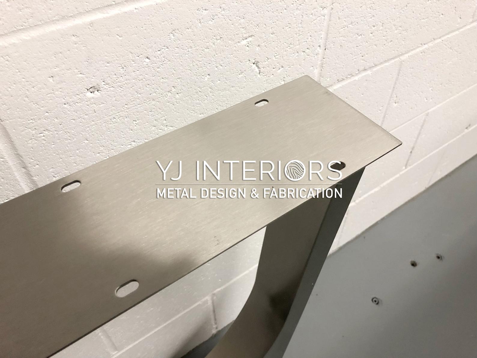 tunnel-brushed-stainless-steel-legs
