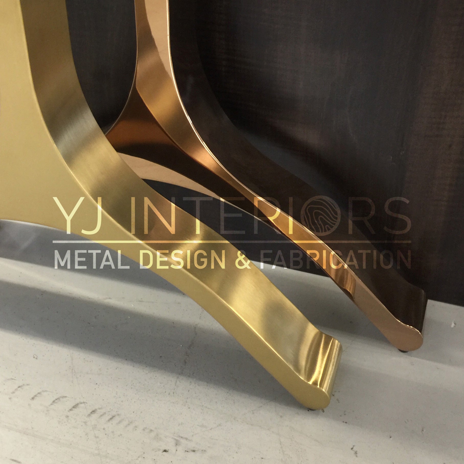 rose-gold-wishbone-table-legs