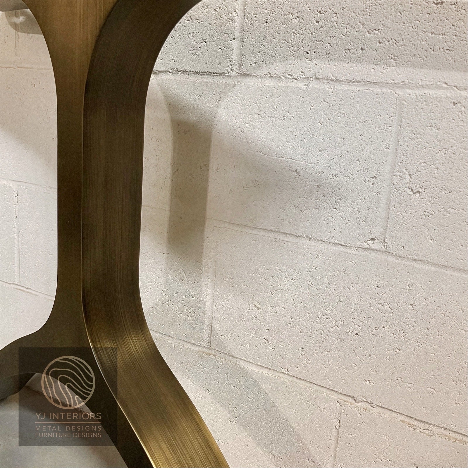 bronze-wishbone-table-legs