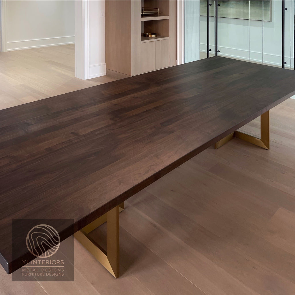 11 feet table