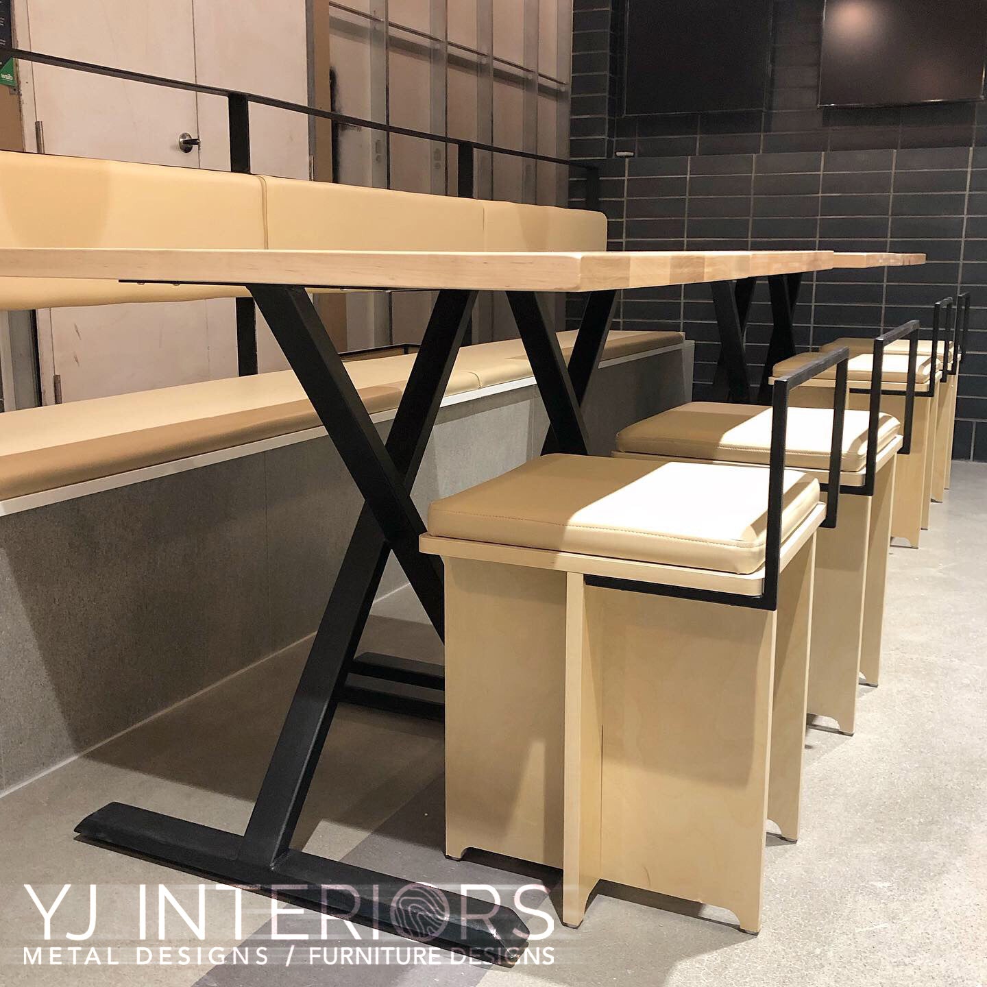 Custom/Bespoke Booths or Banquettes