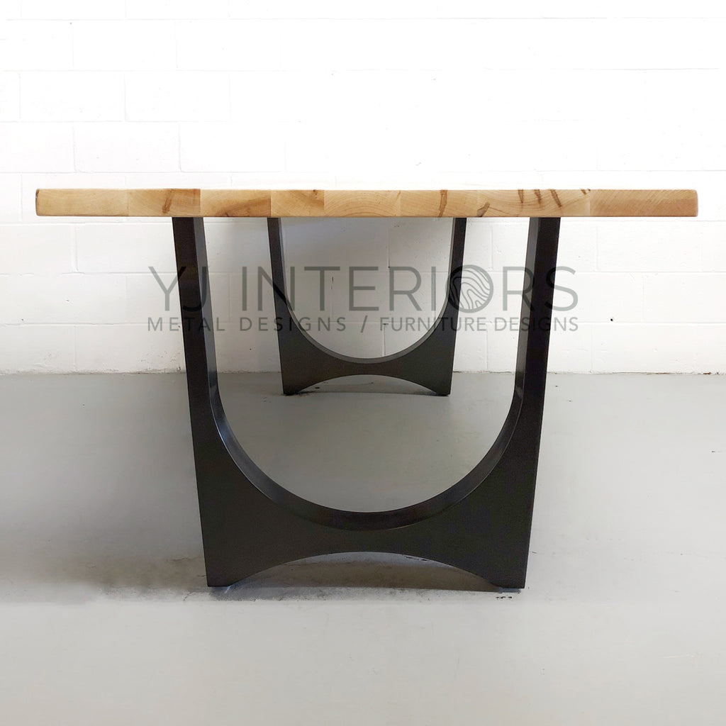blackened-steel-tunnel-metal-table-legs