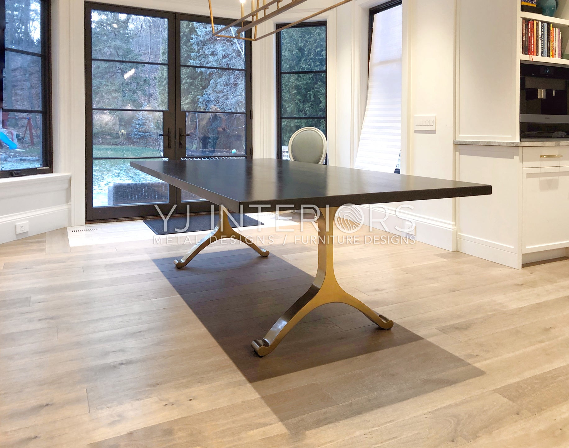 brass-wishbone-table-legs